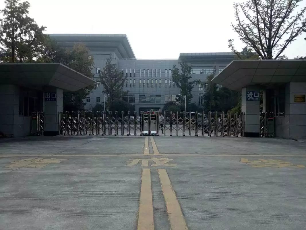 永康市永康市四川消防总队伸缩门